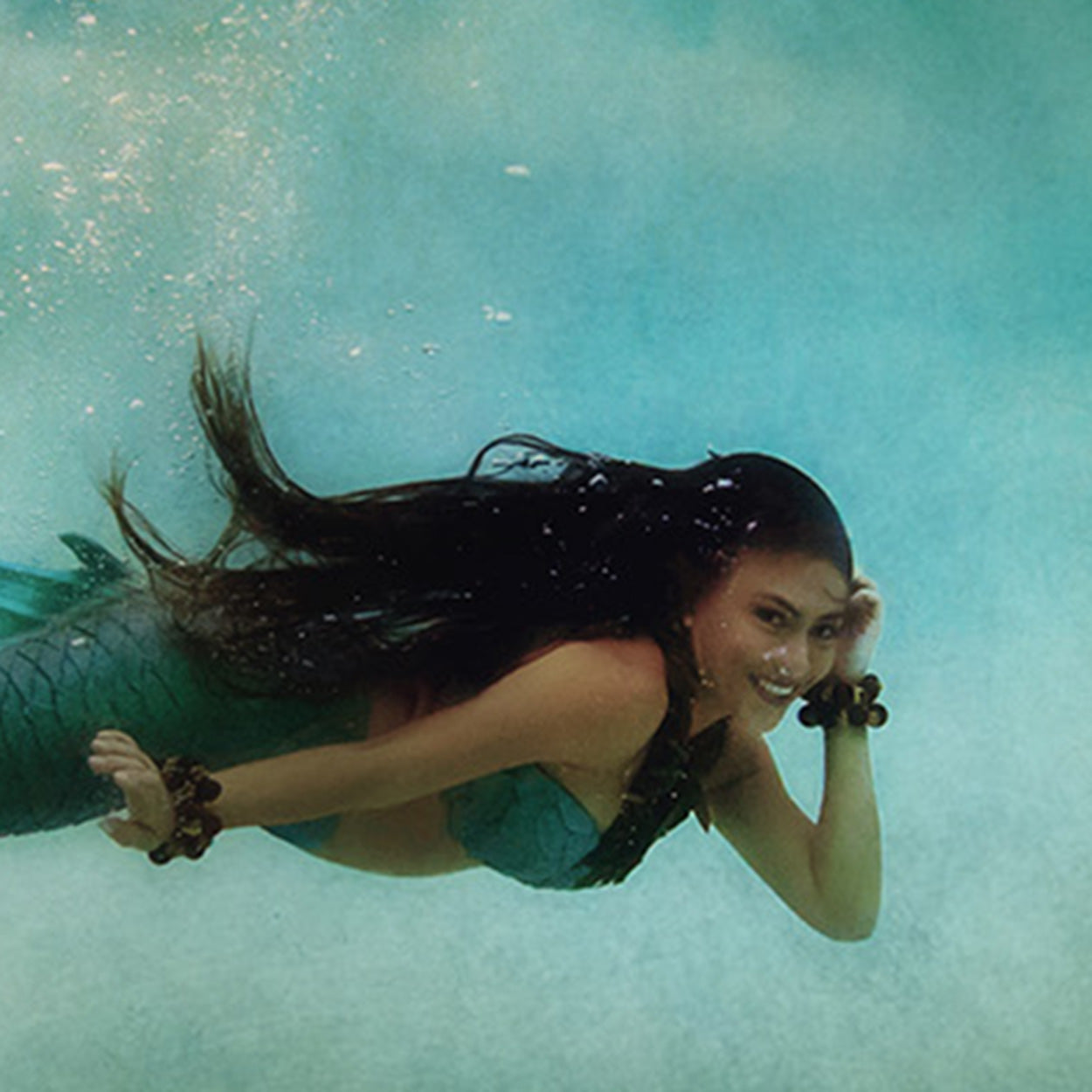 Call Me -Mermaids 007
