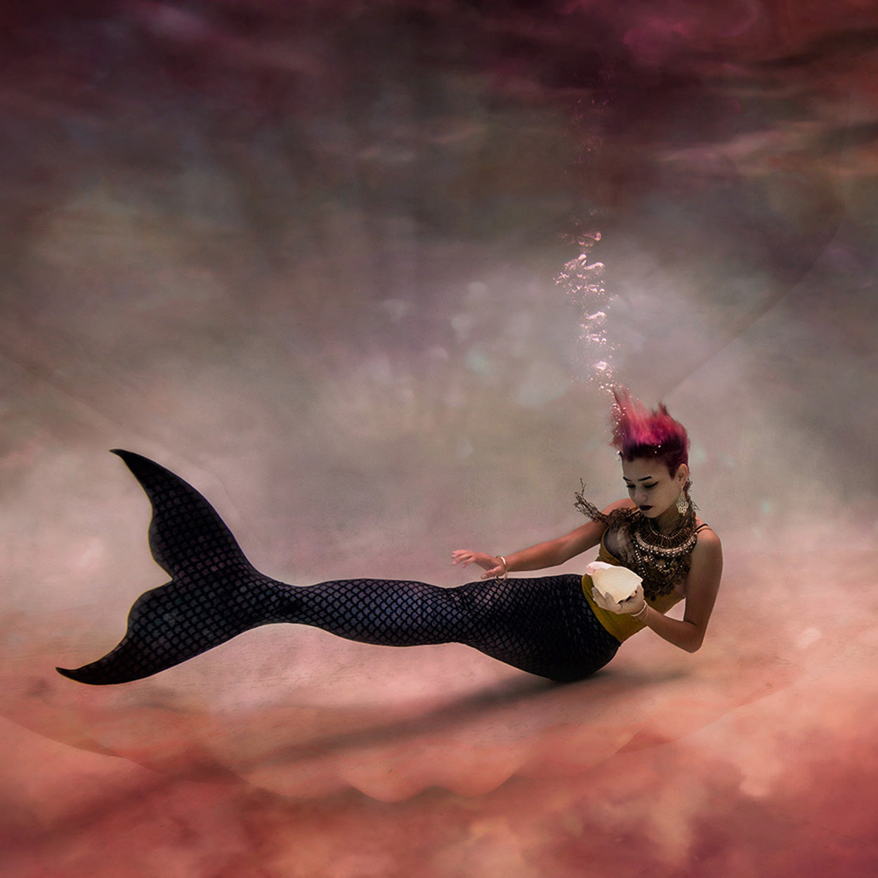 Coming Out Of My Shell - Mermaids 009