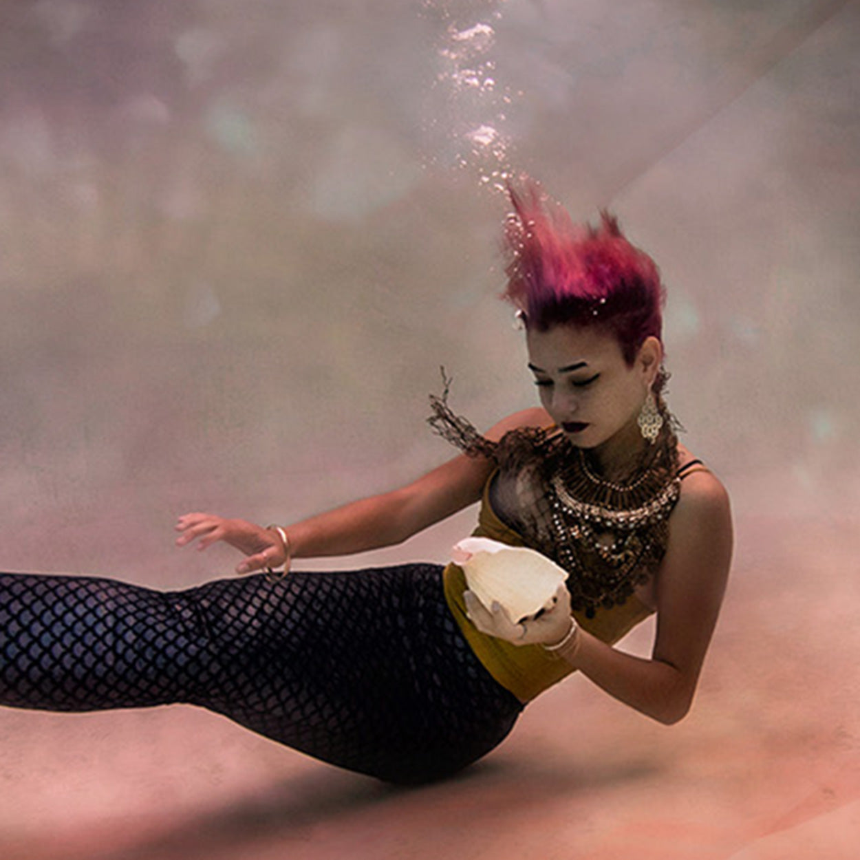 Coming Out Of My Shell - Mermaids 009