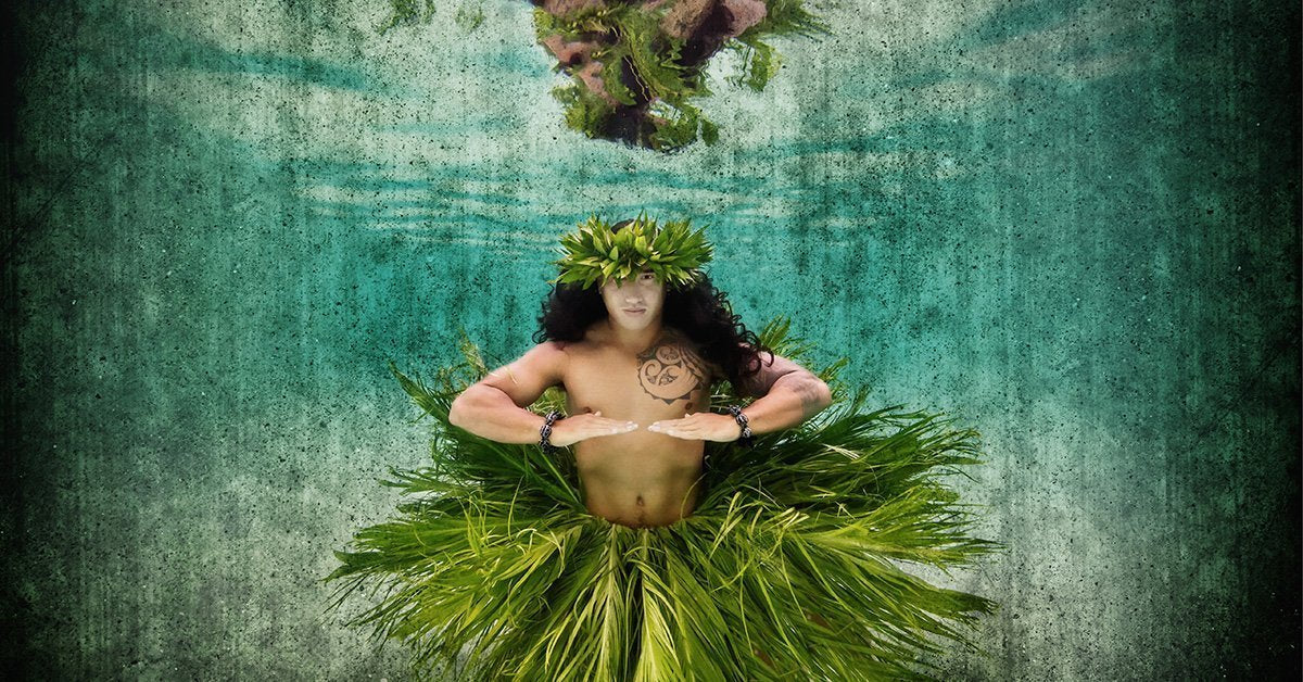 Underwater Hula Dancer Kane Underwater fine art photography by Cassie Pali on the island of Maui, Hawaii